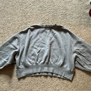 Grey Nike Cropped Crewneck (S)